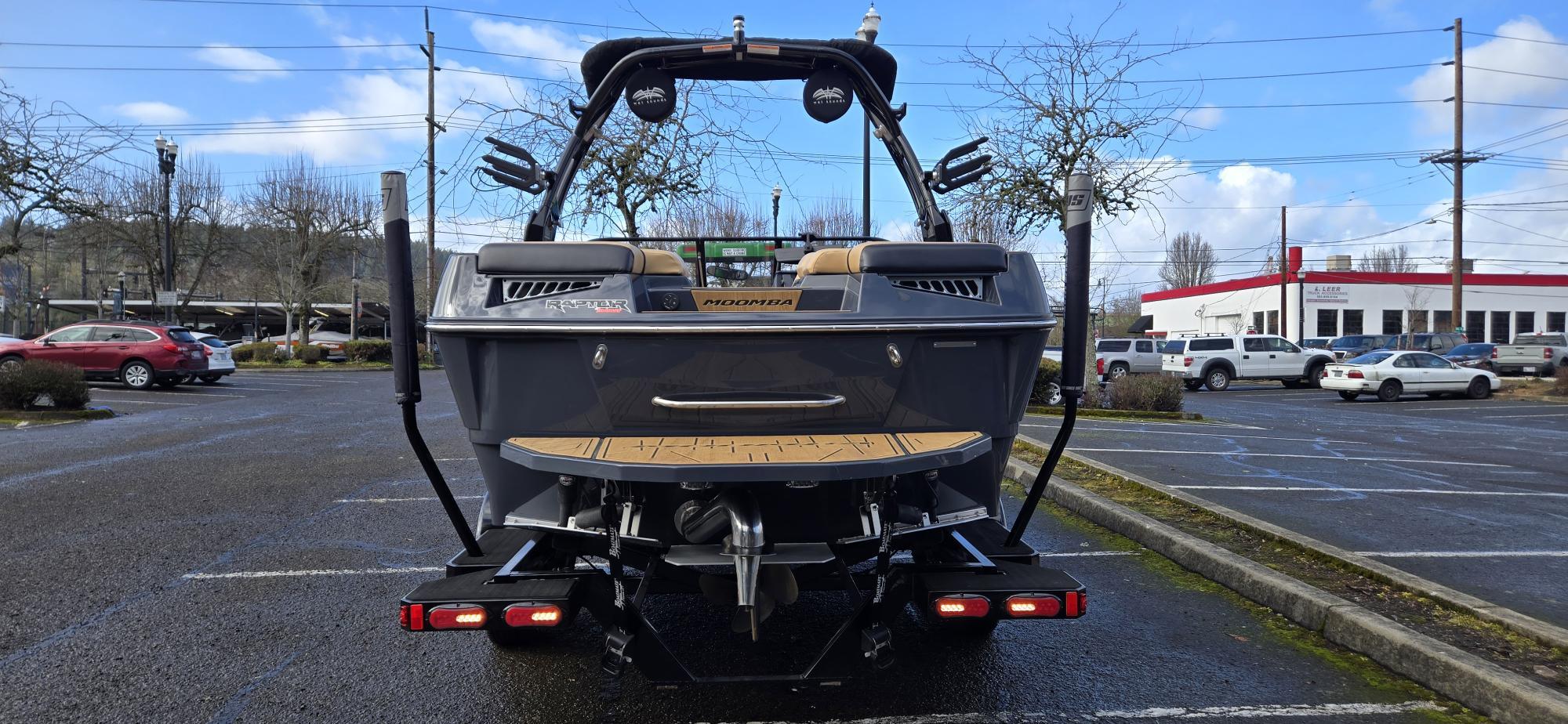 2023 Moomba Kaiyen – Like New