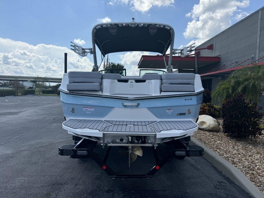 2025 MasterCraft XT22