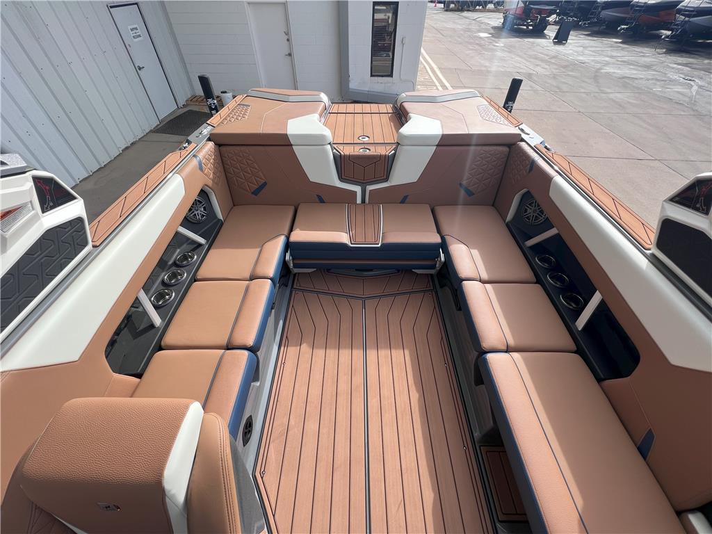 2024 Nautique GS22