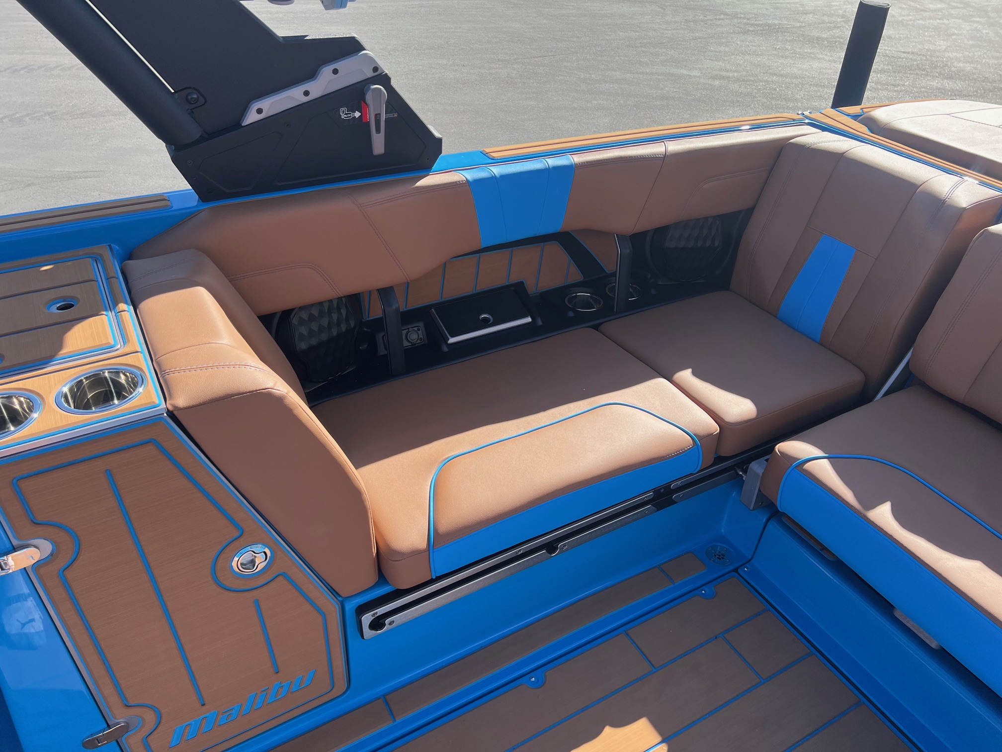 2024 Malibu Boats 24 MXZ