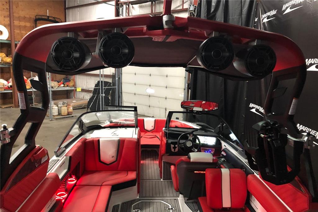 2020 G23 Super Air Nautique, Steering Assist and Power Tower, PRICE REDUCED! Icon