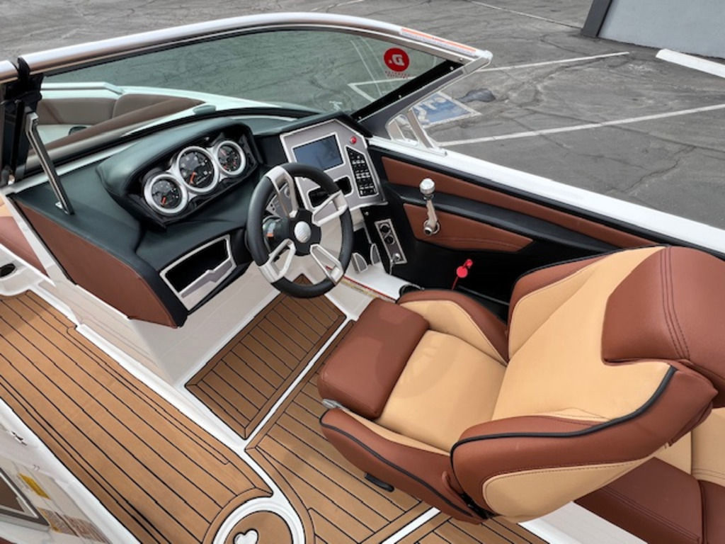 2019 Mastercraft XT22
