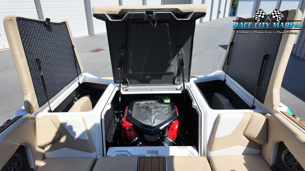 2022 Nautique S23