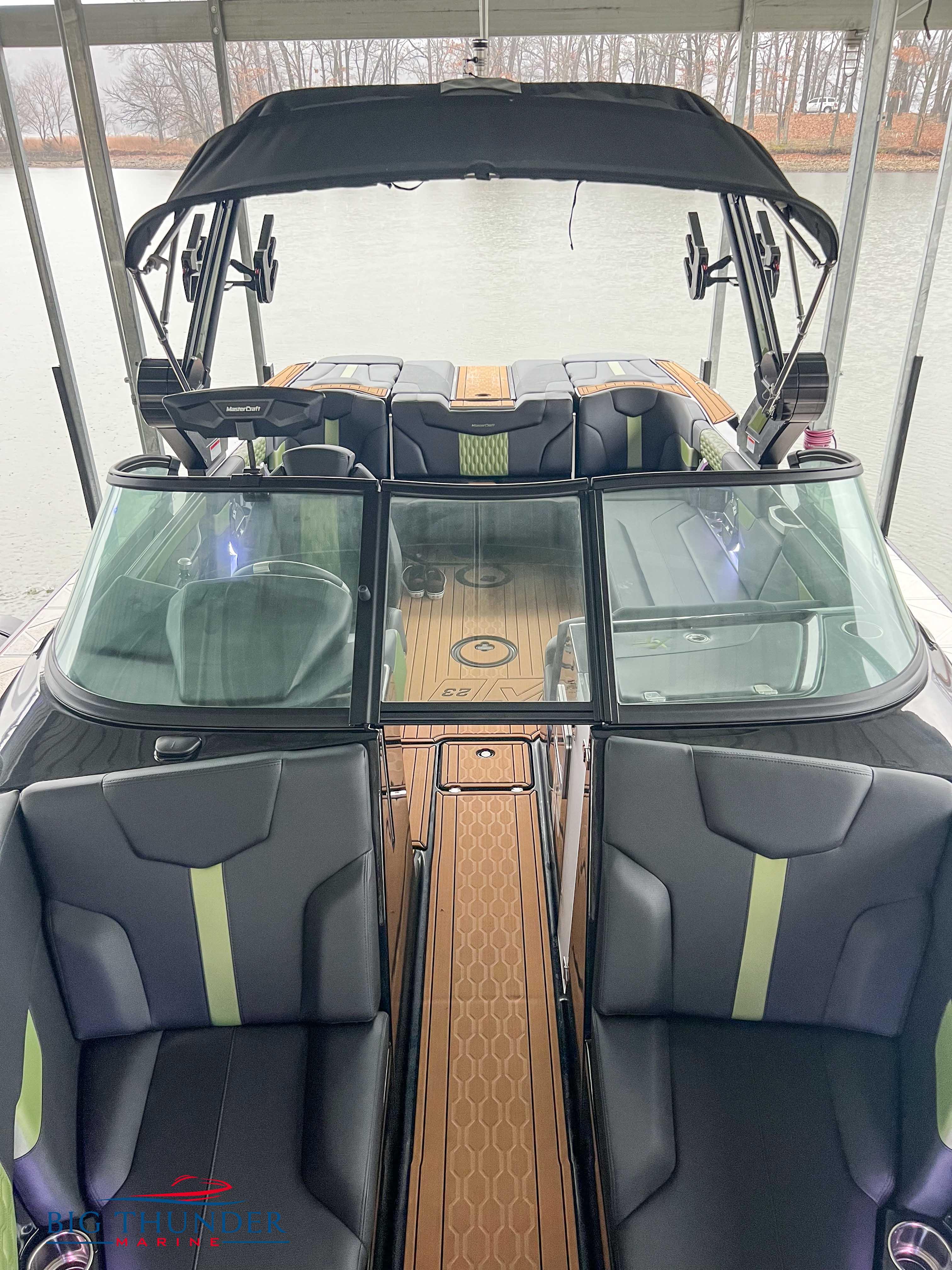 2022 Mastercraft XT23