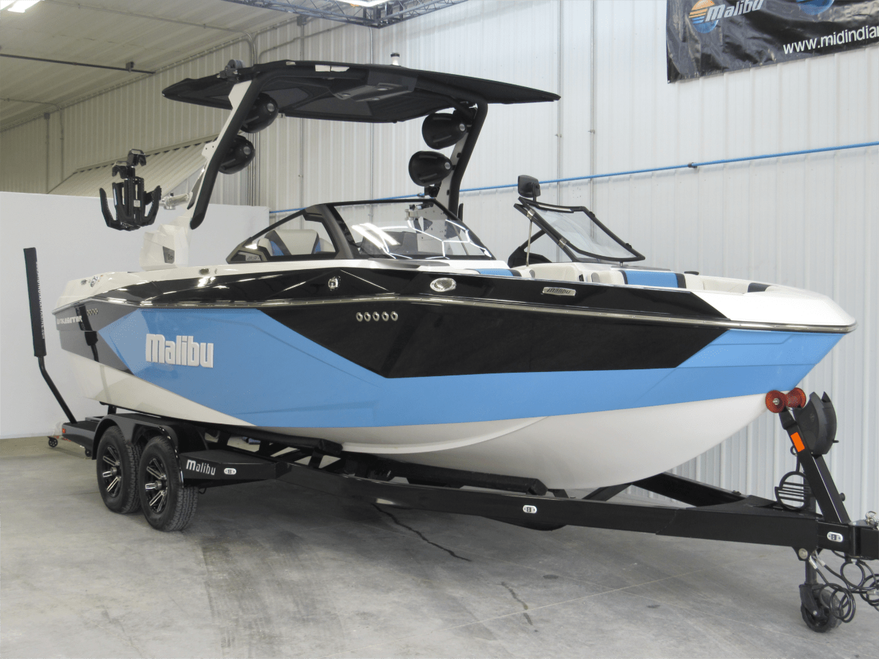 2024 Malibu 23 LSV – 5 Year Warranty Available!