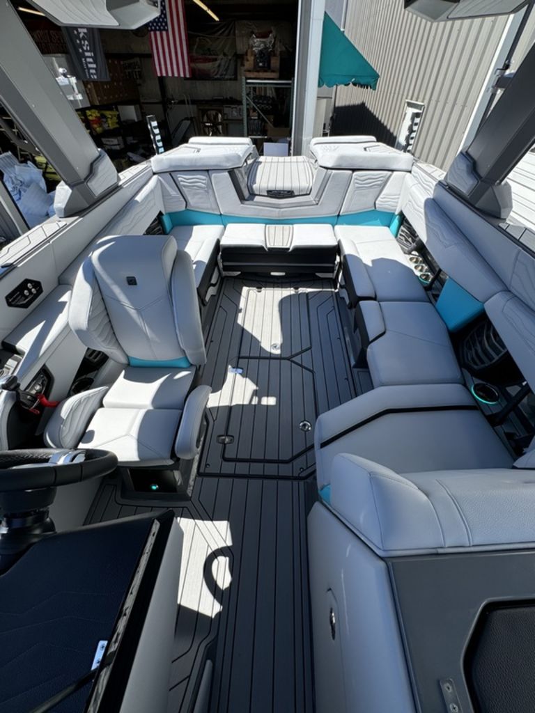 2025 Nautique Super Air Nautique G23 Icon
