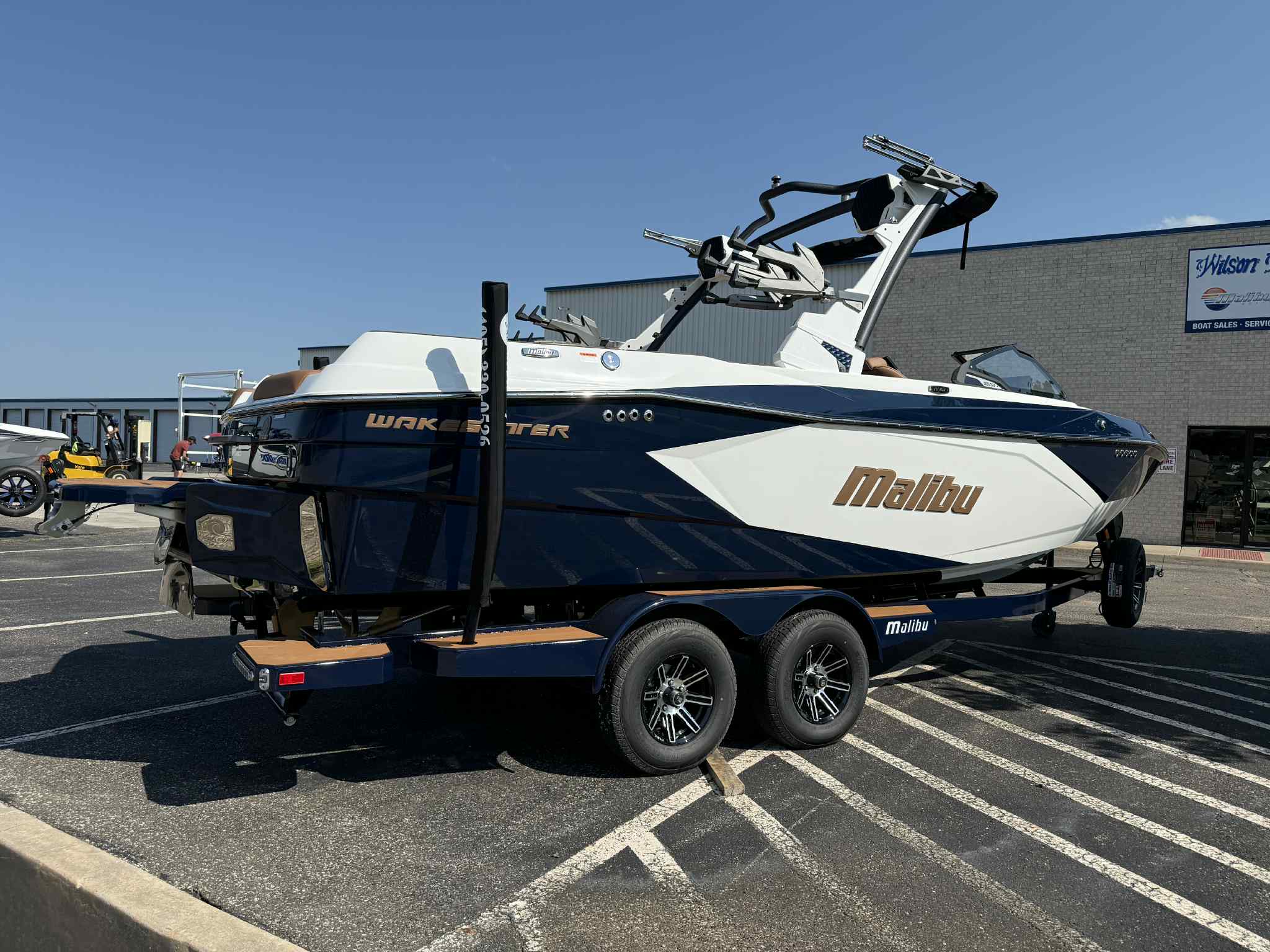 2025 Malibu 23LSV