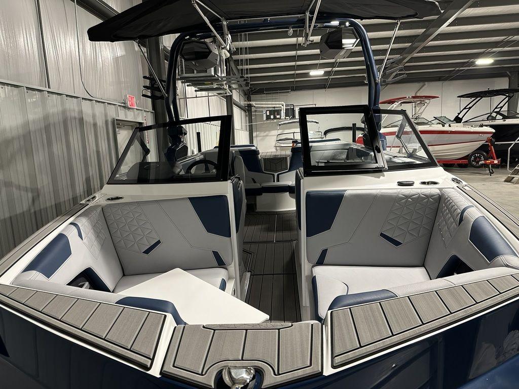 2025 Nautique GS20