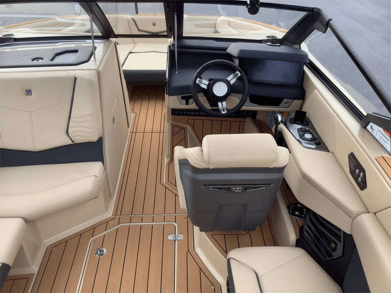 2025 Nautique G23