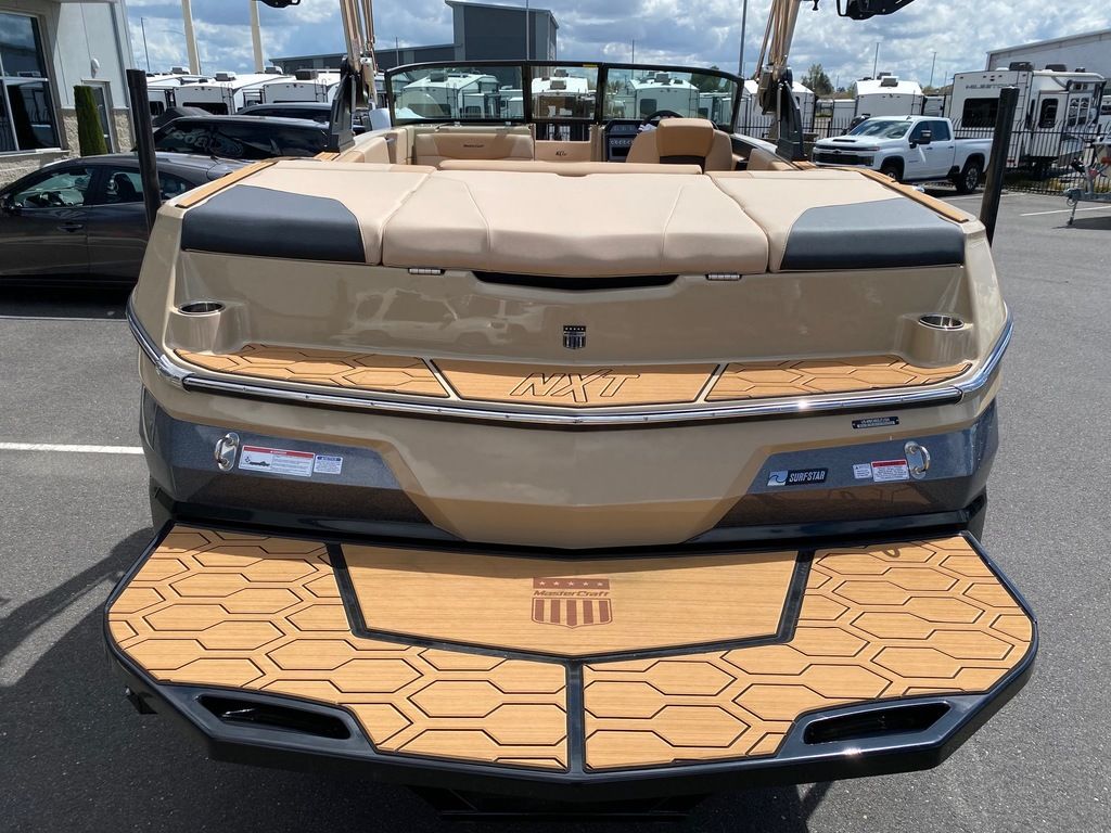 2024 MasterCraft NXT22
