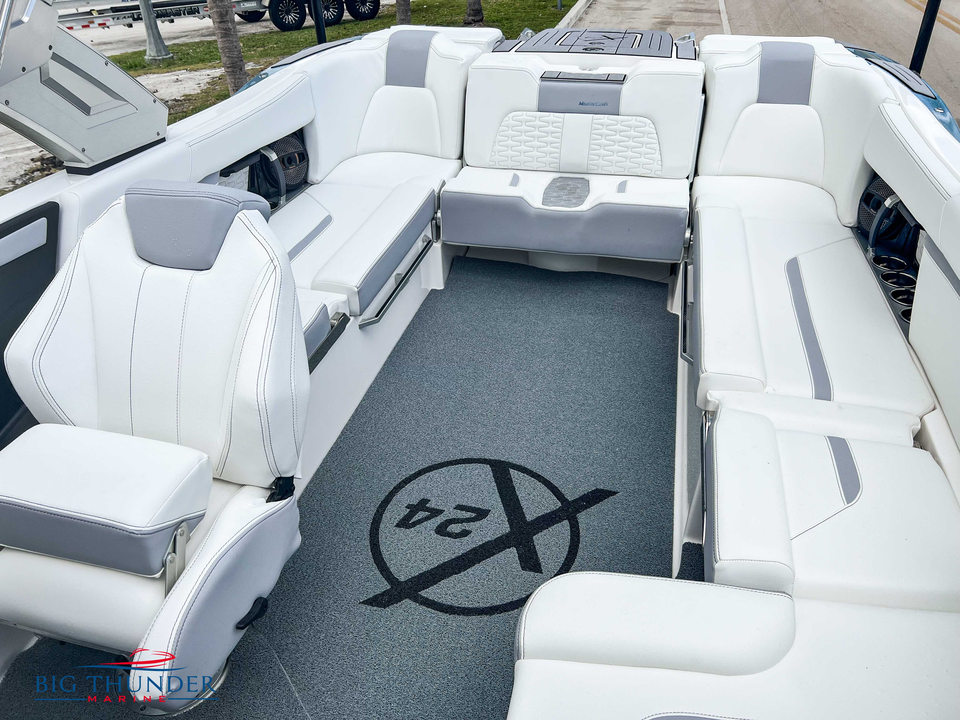 2023 Mastercraft X24