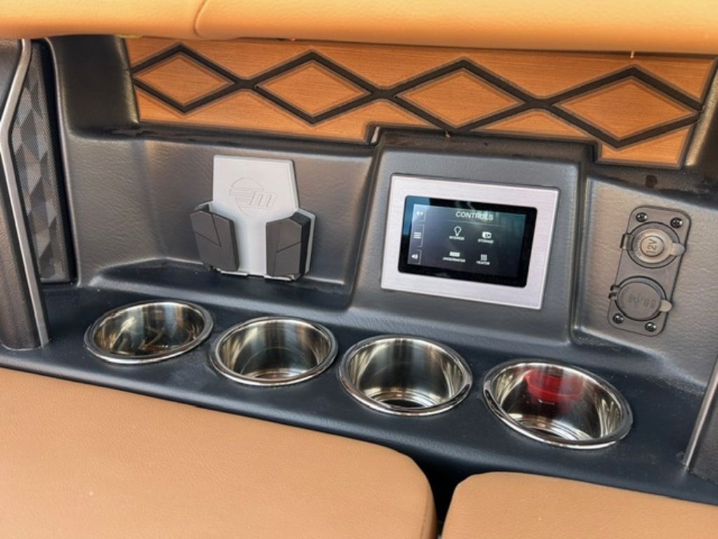 2025 Malibu Boats M230