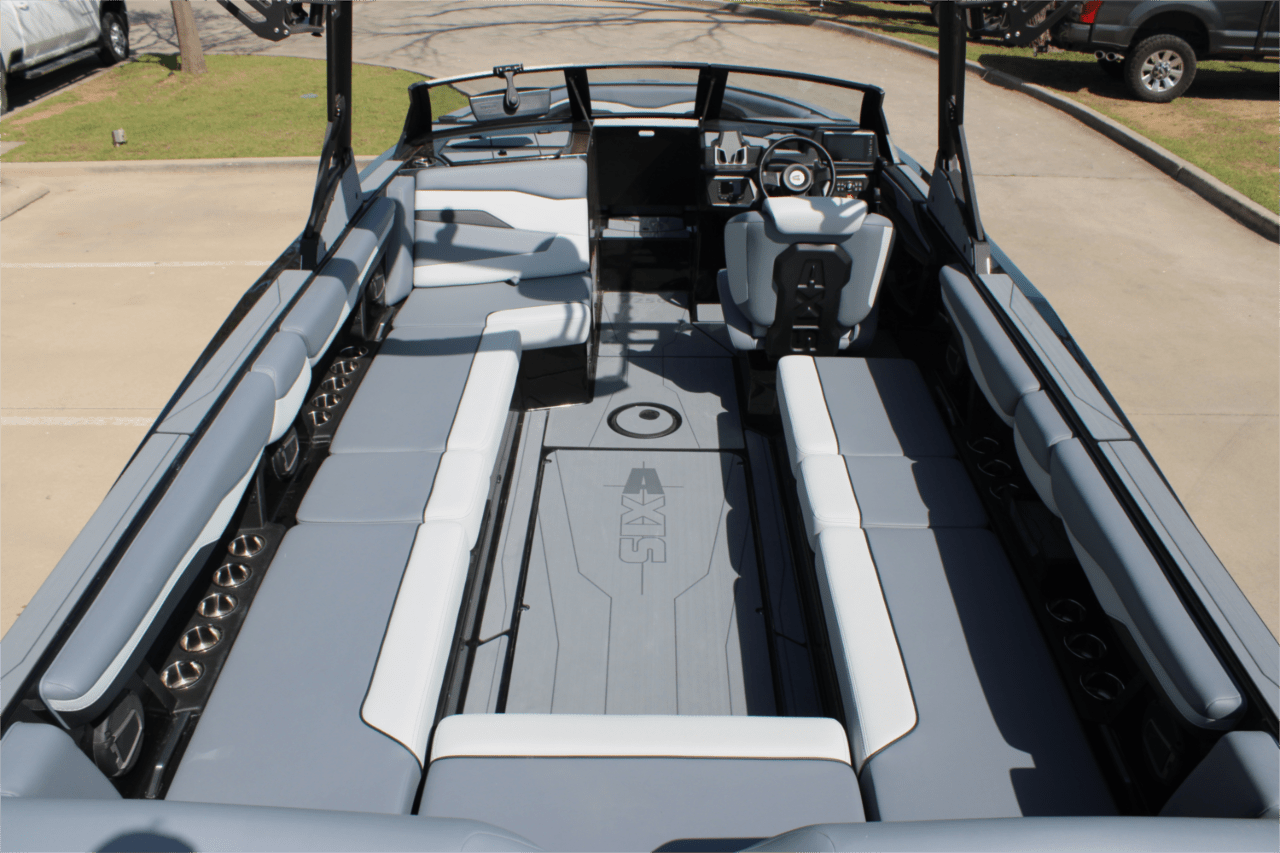2025 Axis T250