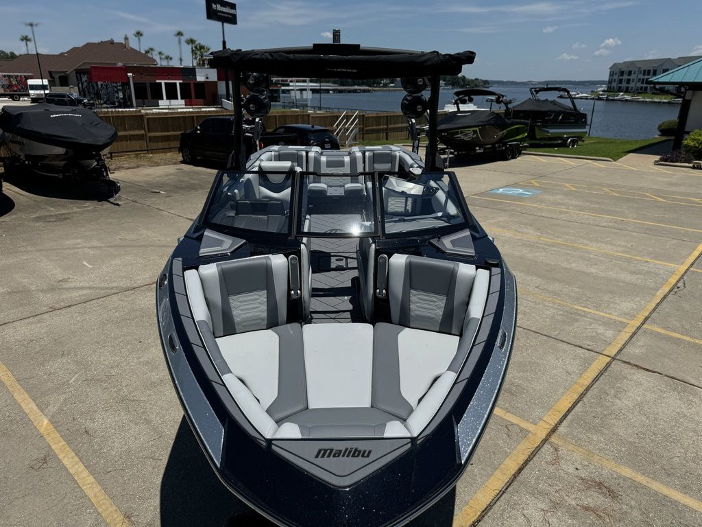 2024 Malibu 26LSV