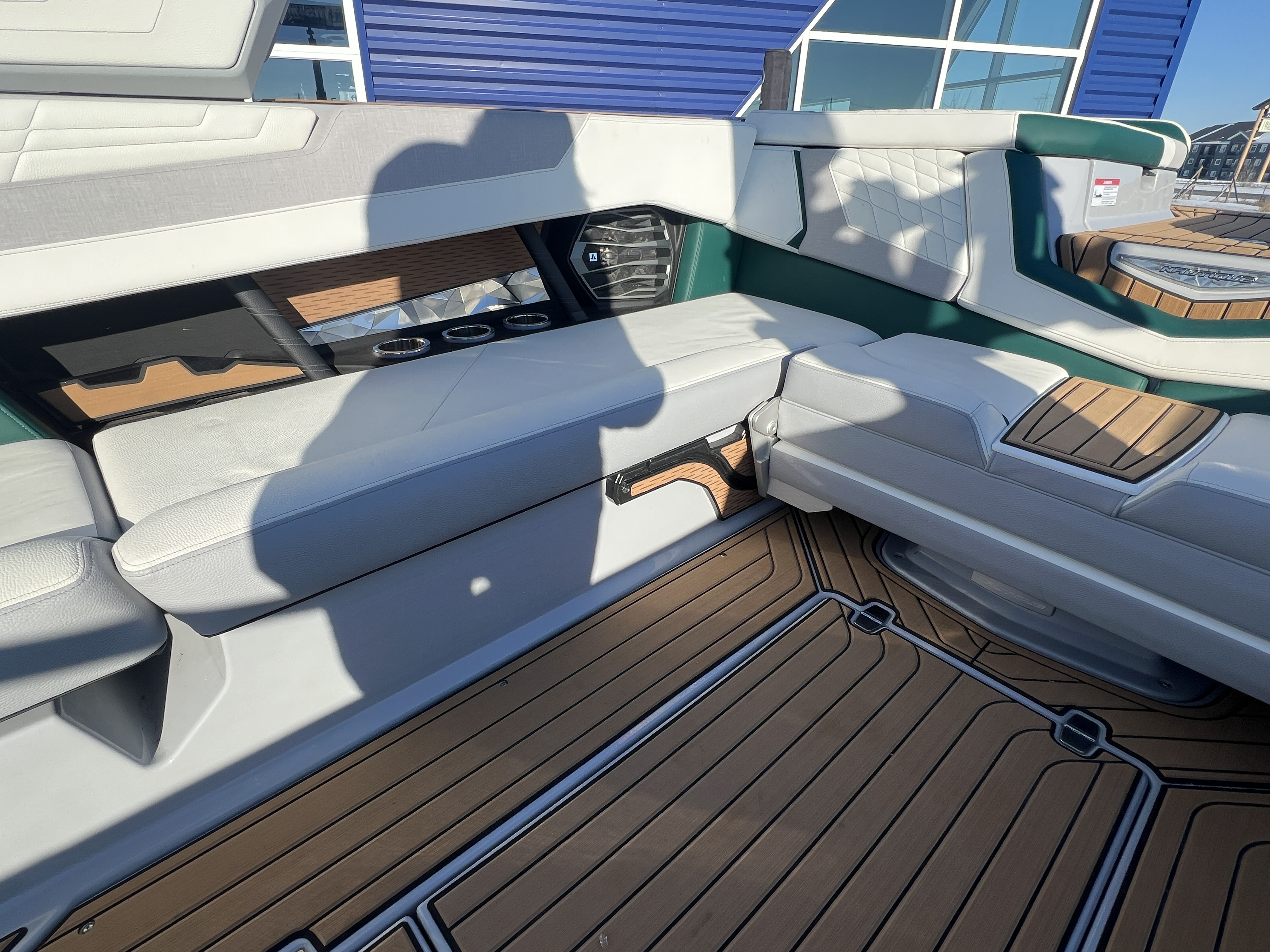 2024 Nautique G25
