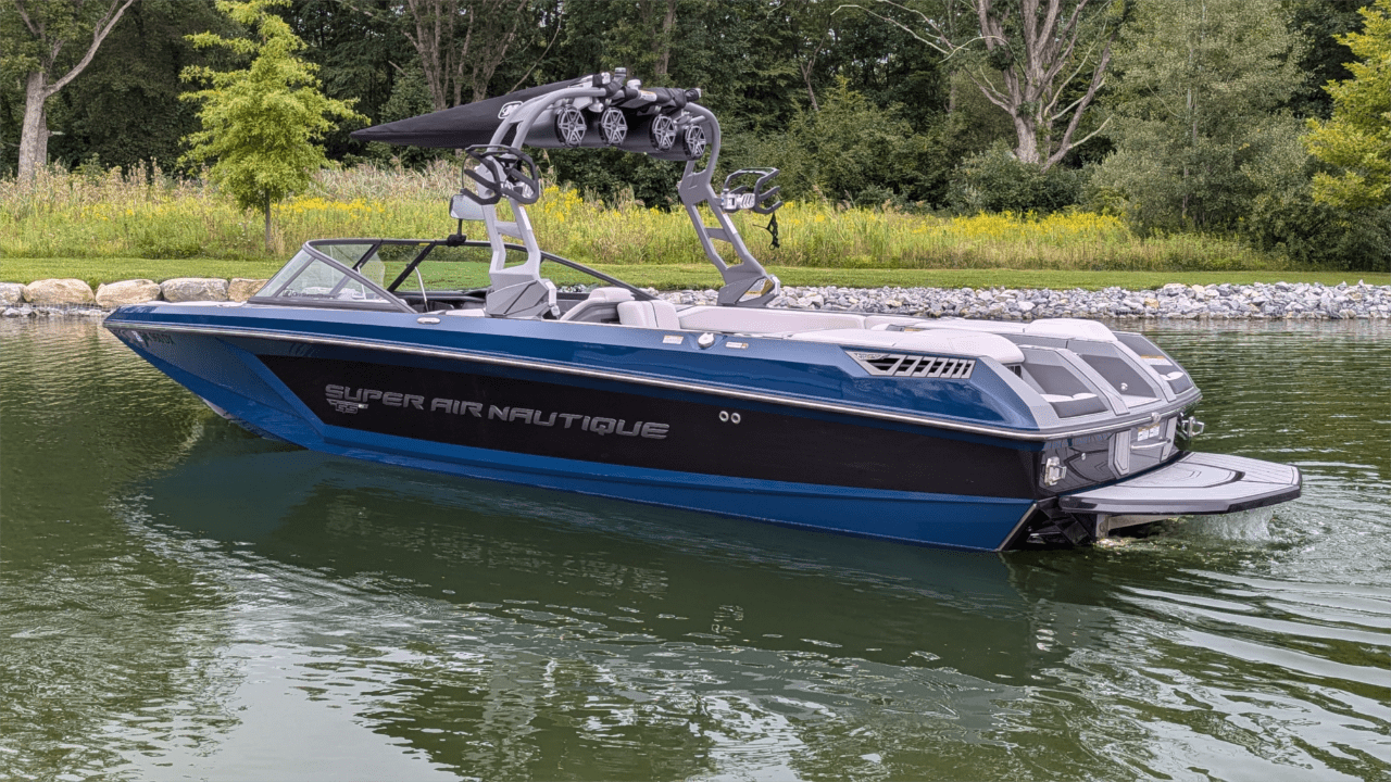 boat.Title