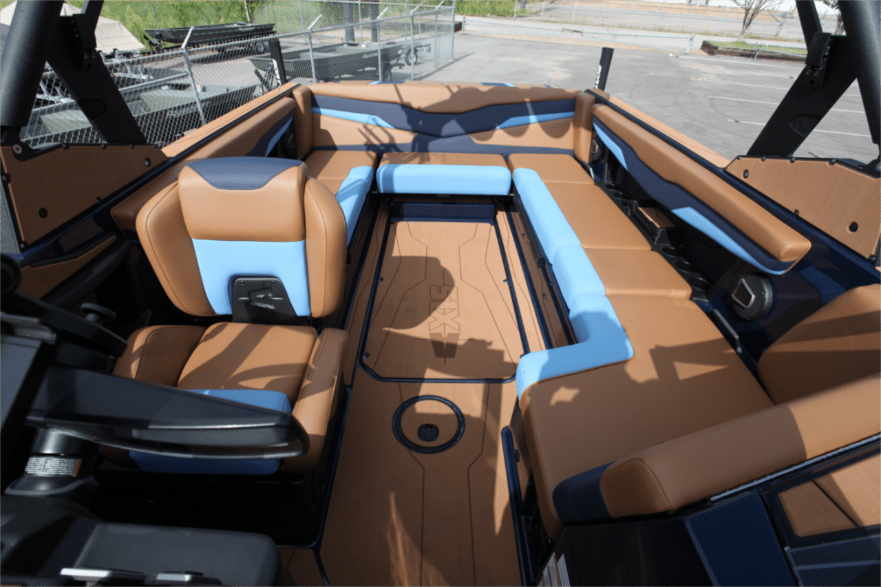 2024 Axis T235