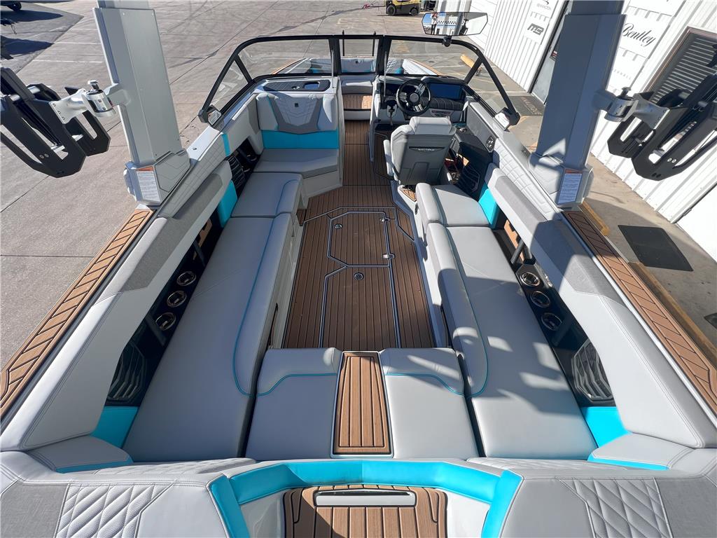 2024 Nautique G25