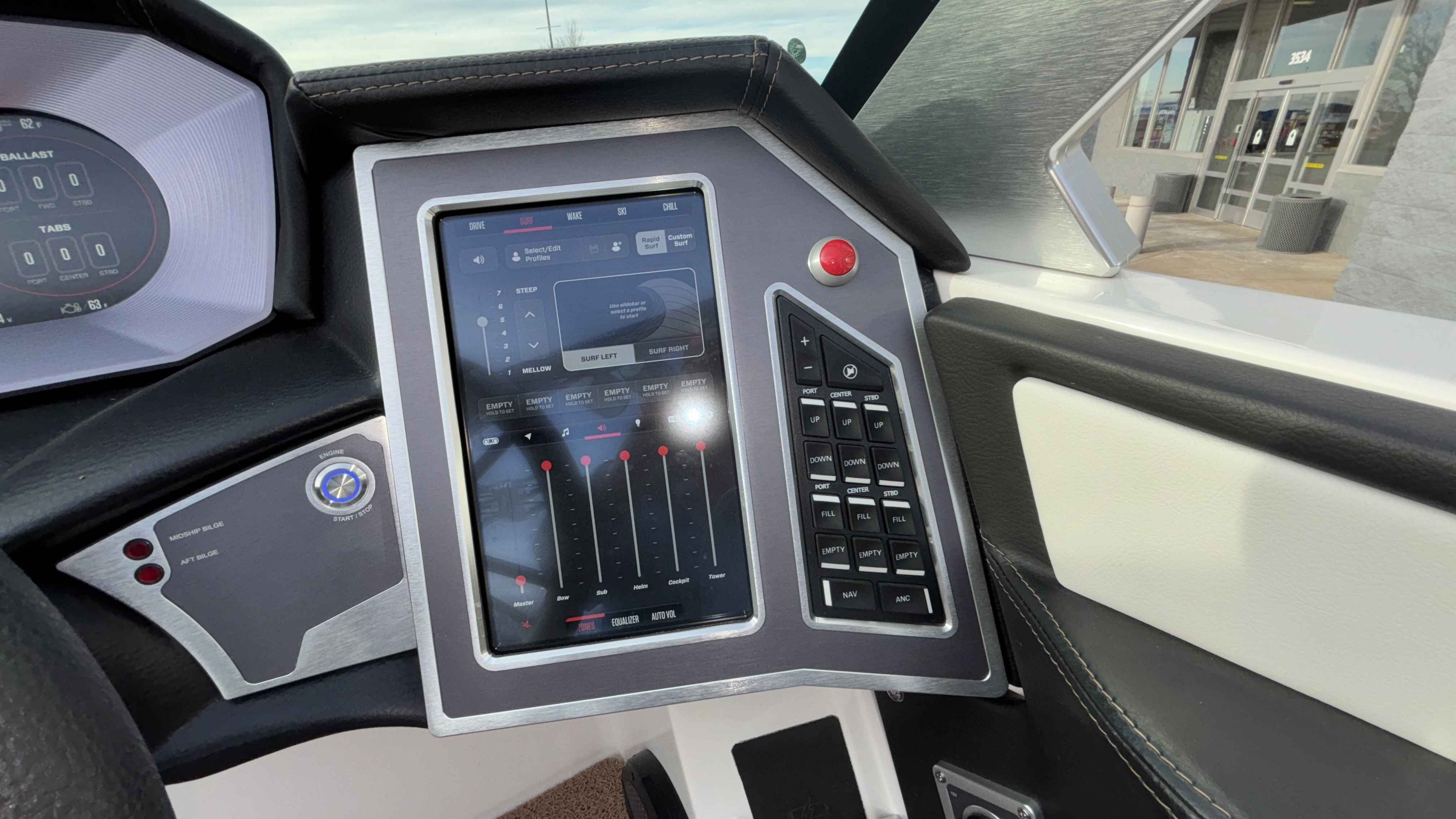 2023 MasterCraft XT24