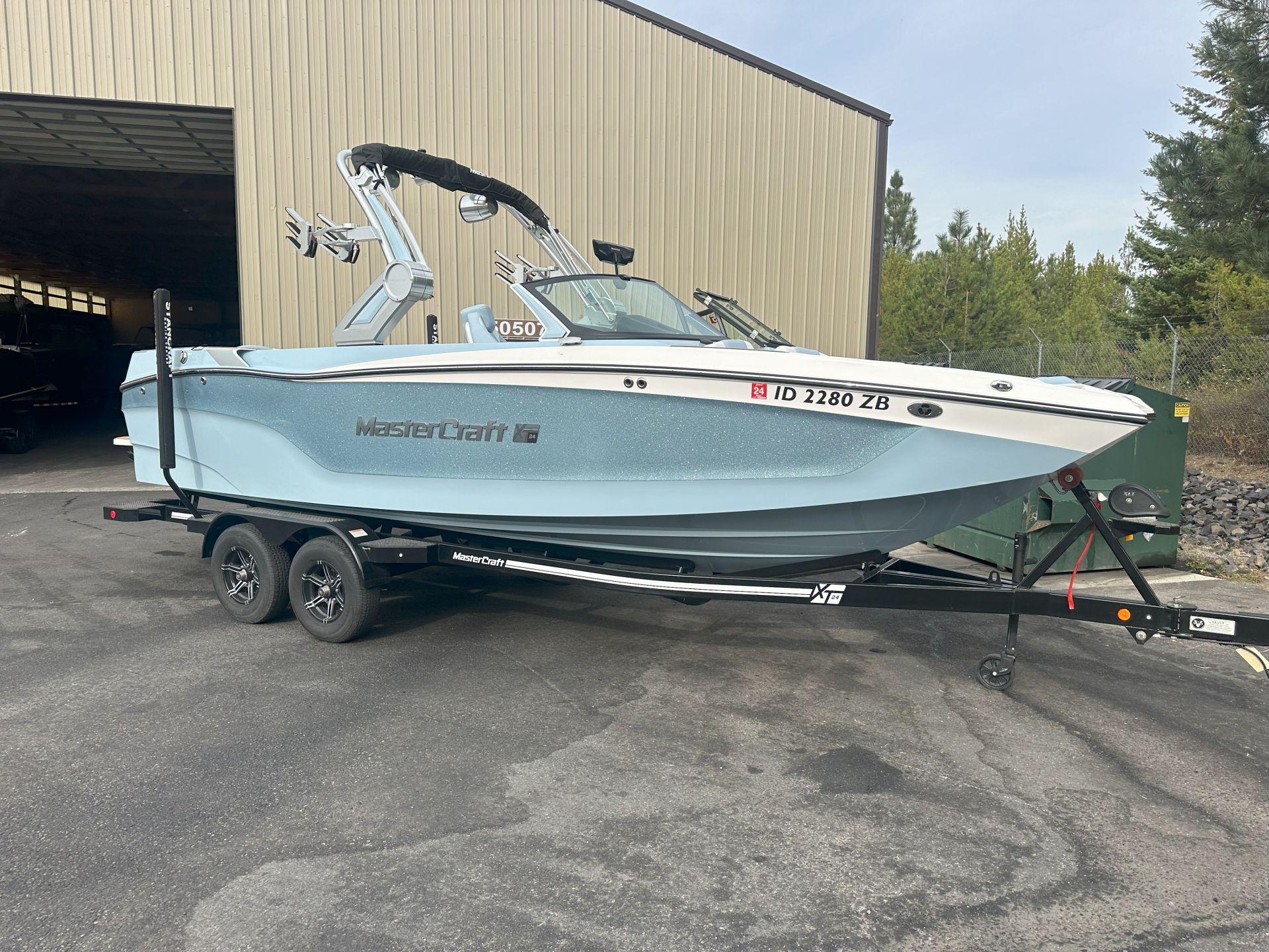 2022 MasterCraft XT24