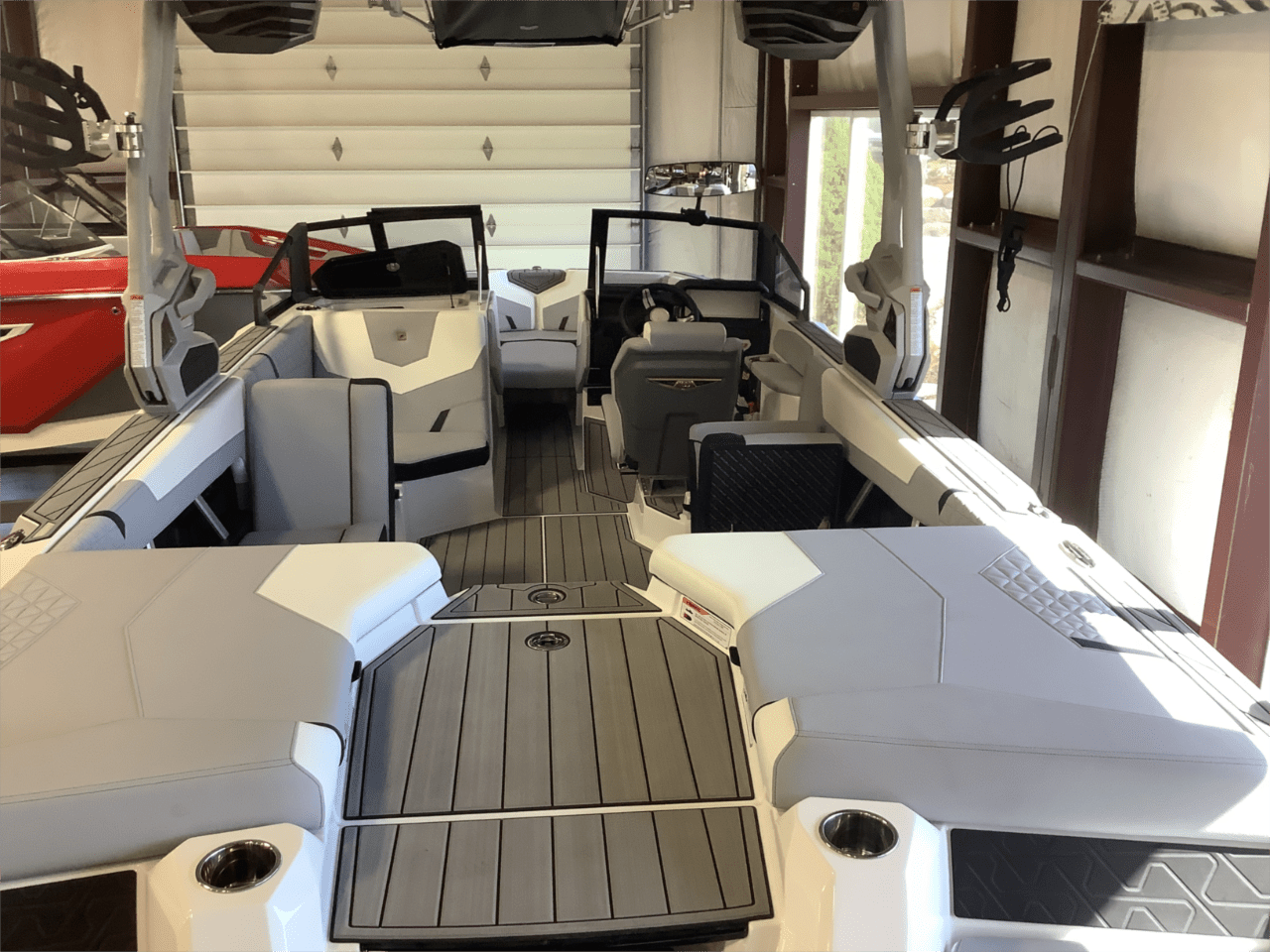 2025 Nautique GS22