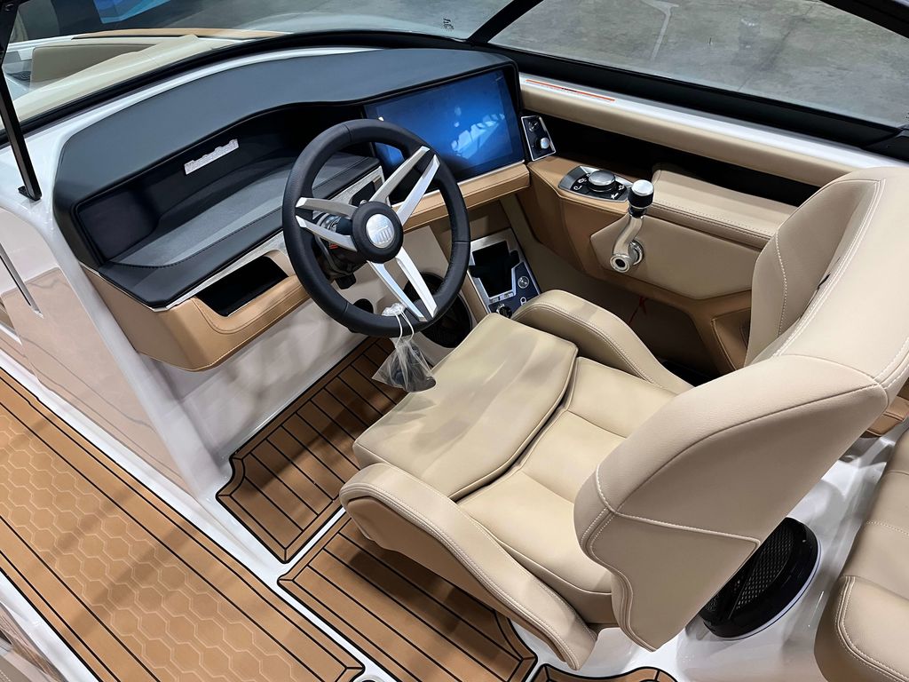 2025 MasterCraft XT23
