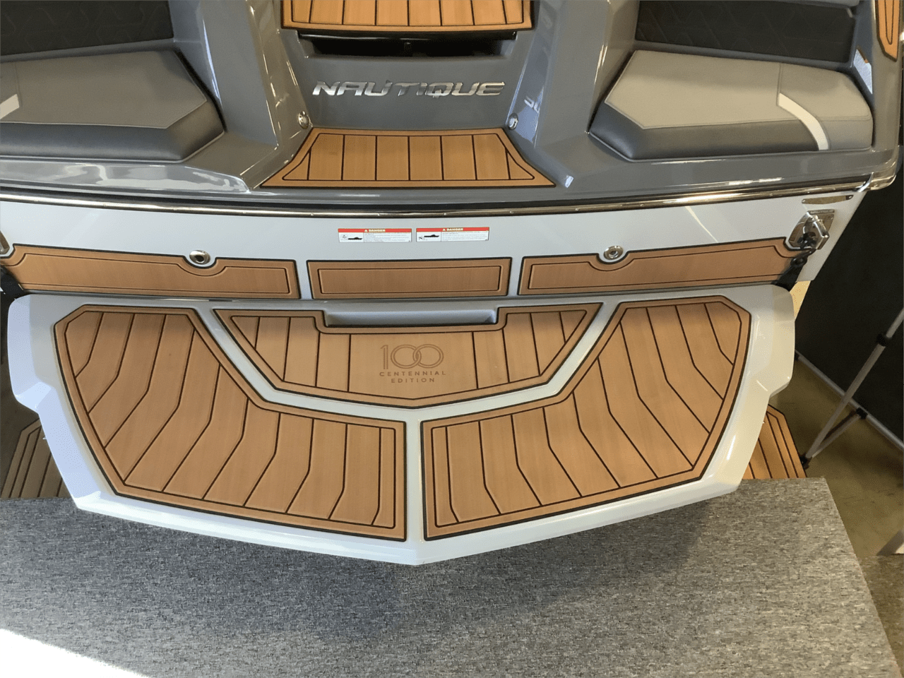 2025 Nautique GS24