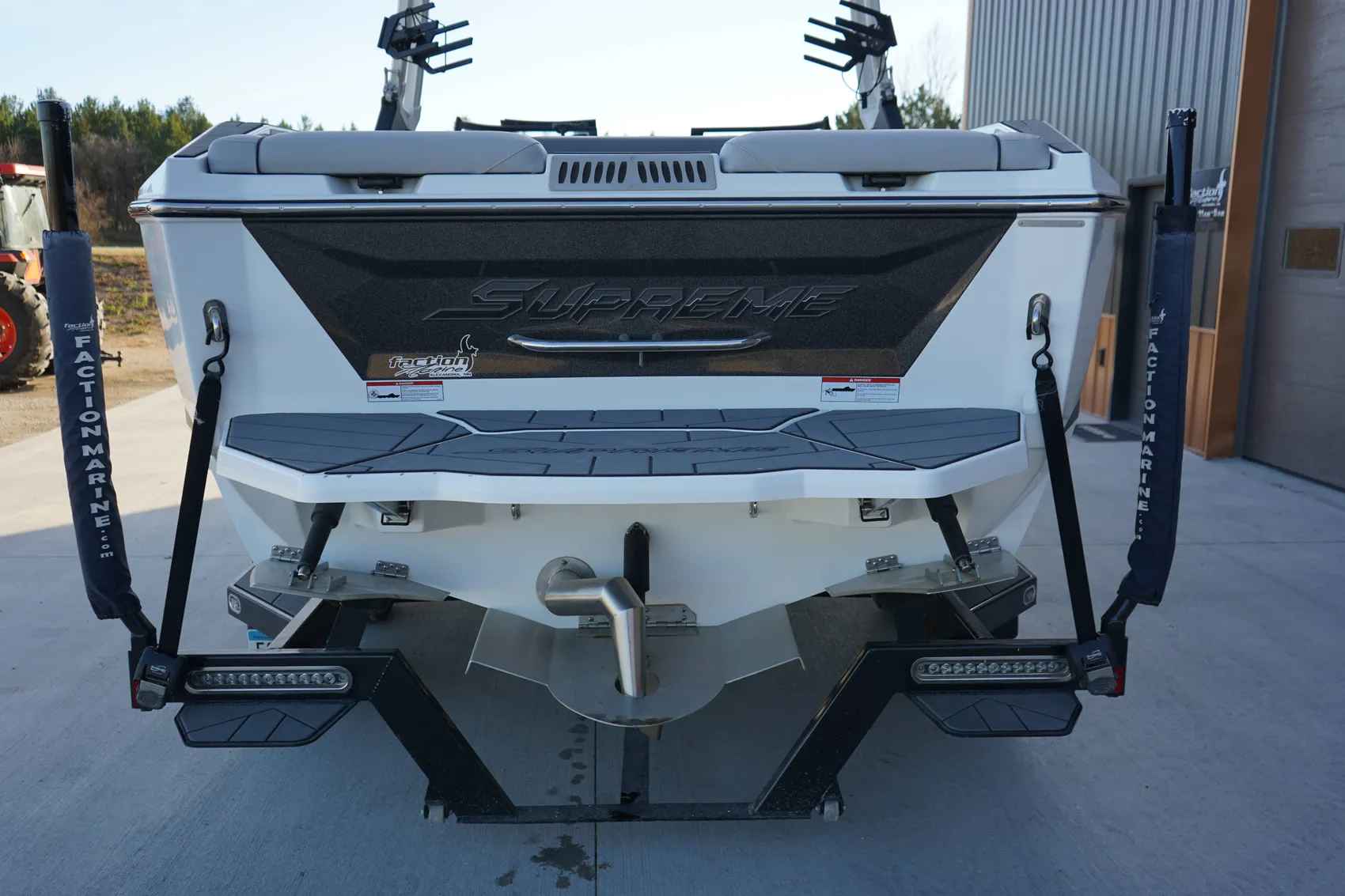 2019 Supreme ZS232