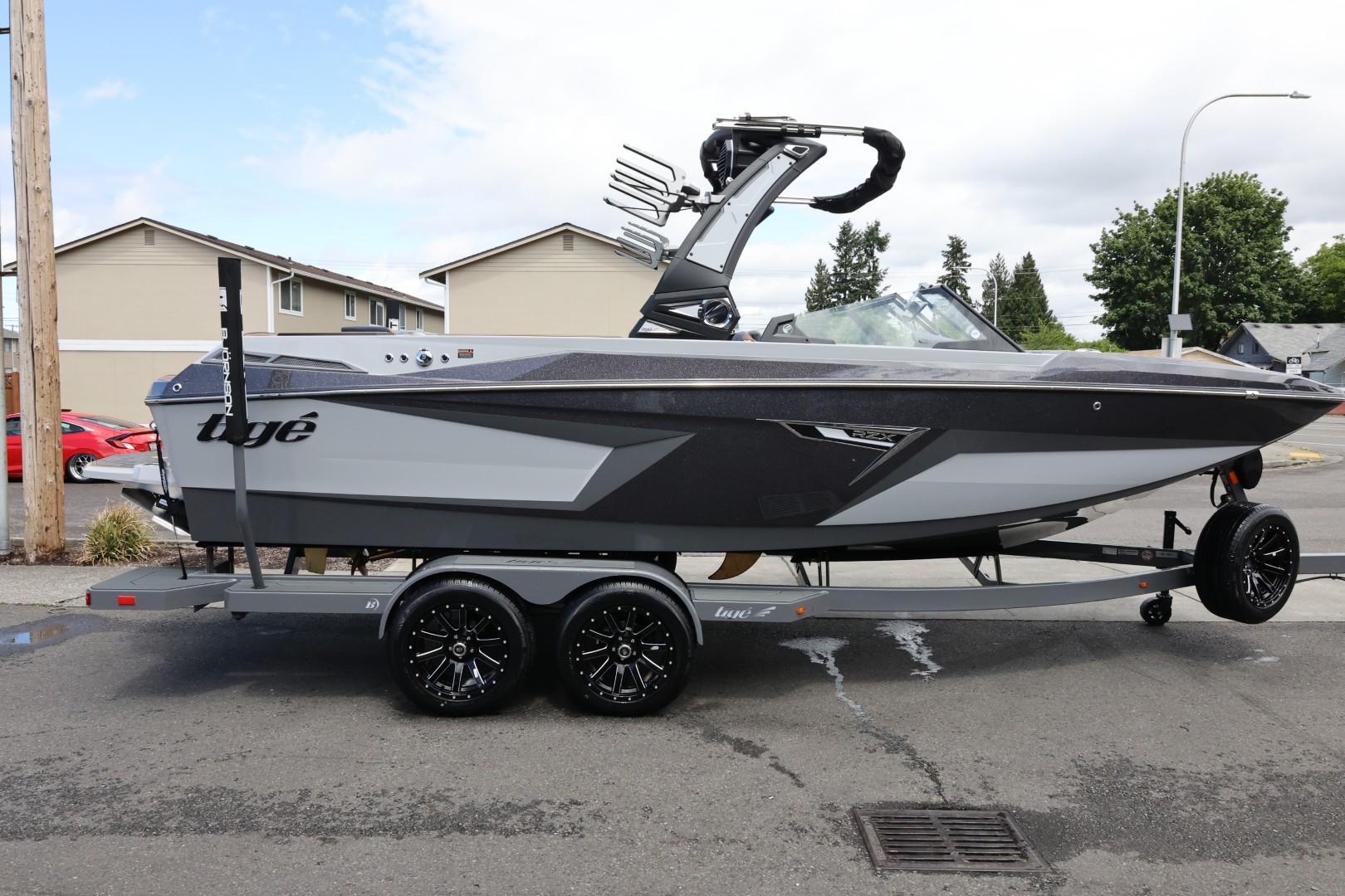 2025 Tige 22 RZX  