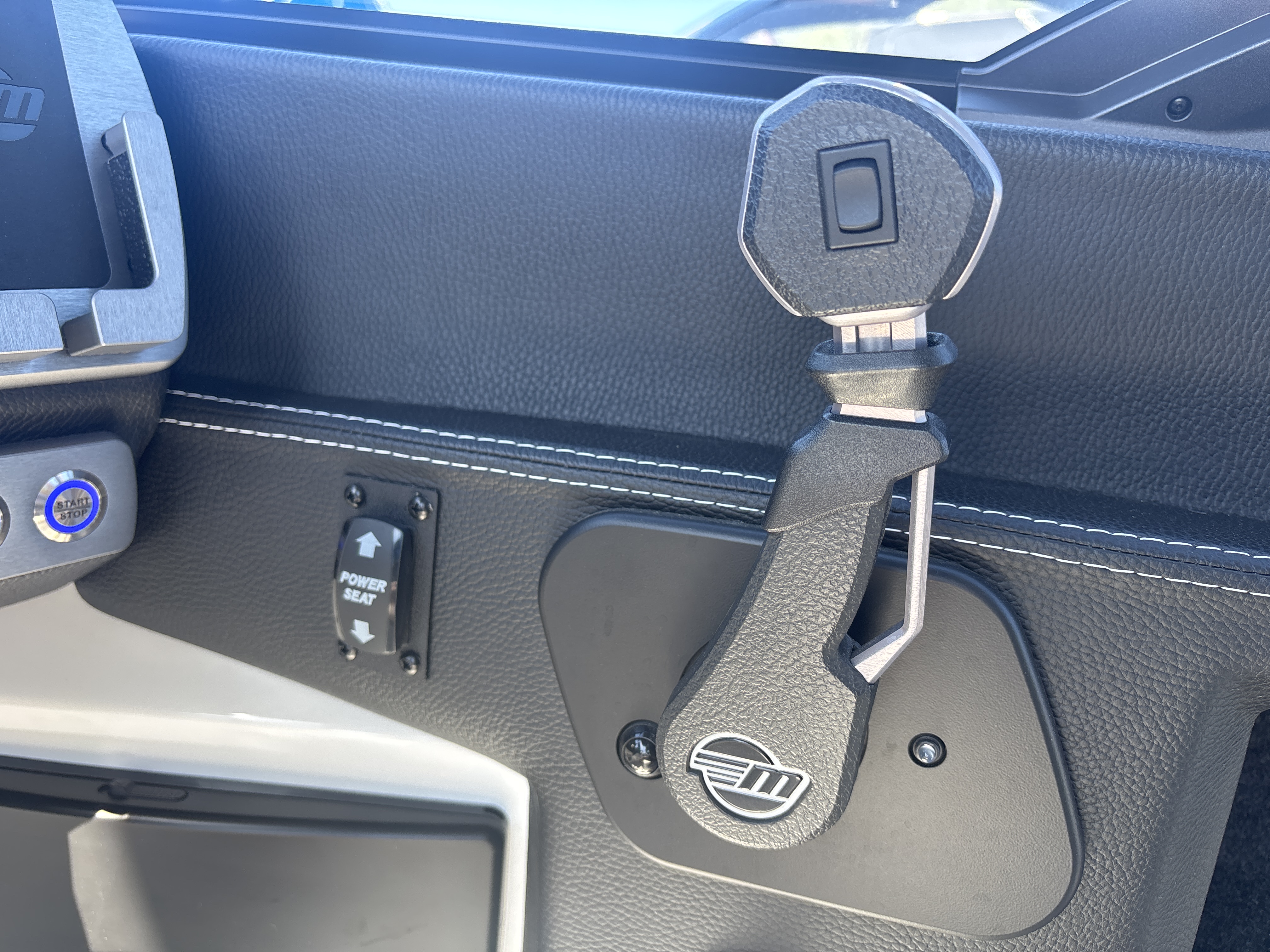 2024 Malibu 26LSV