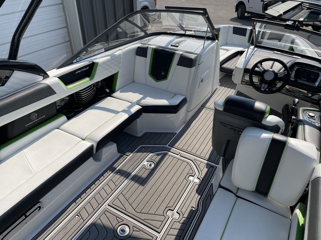 2016 nautique G25
