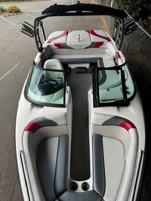 2012 Moomba Mobius LSV**super clean and low hours**