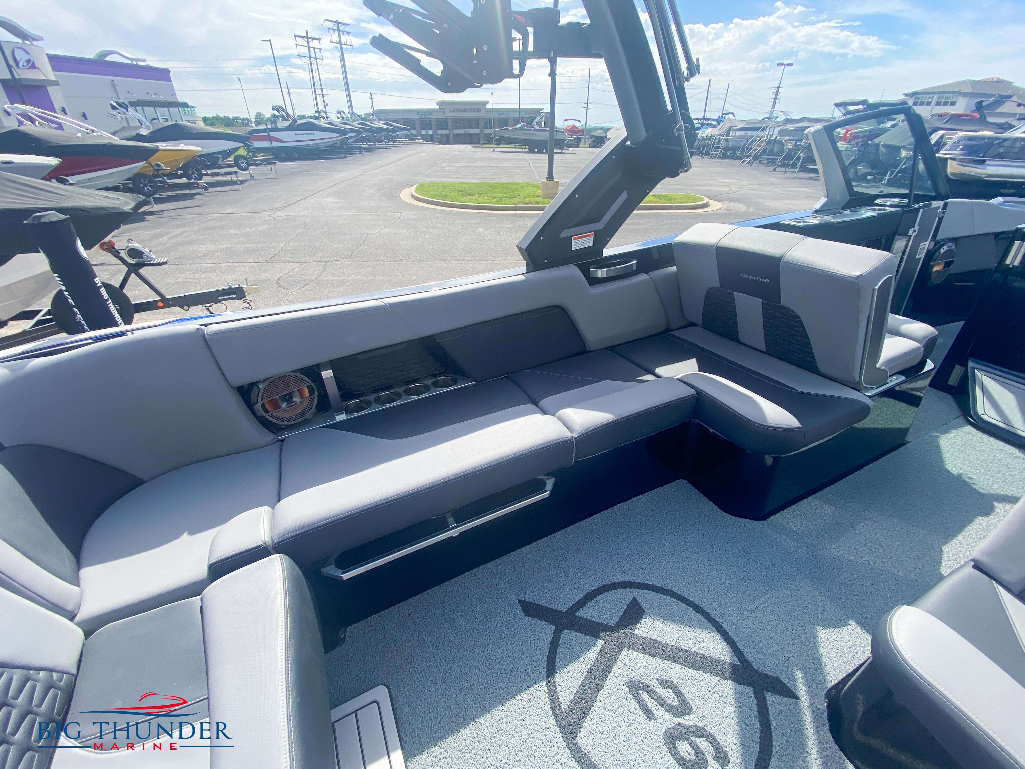 2022 Mastercraft X26
