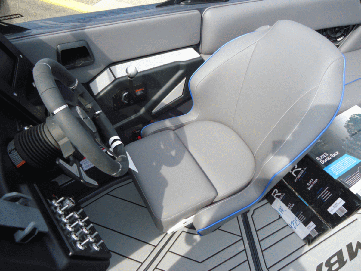 New 2024 Moomba Craz, Closeout Priced