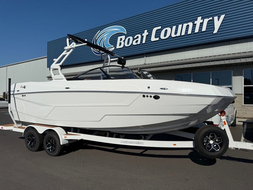 2025 Moomba Max