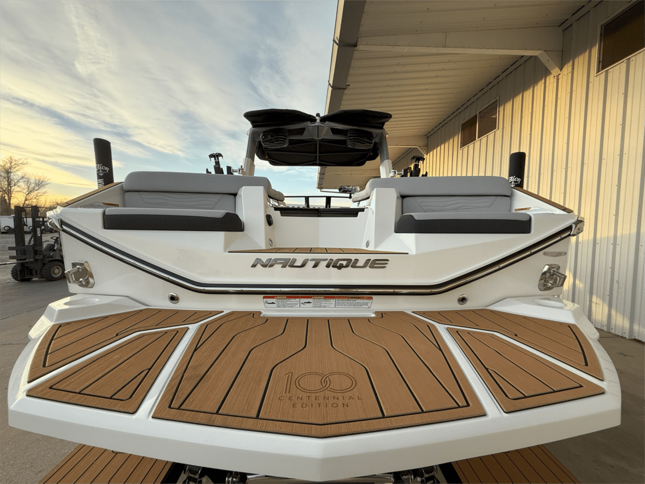 2025 Nautique G25