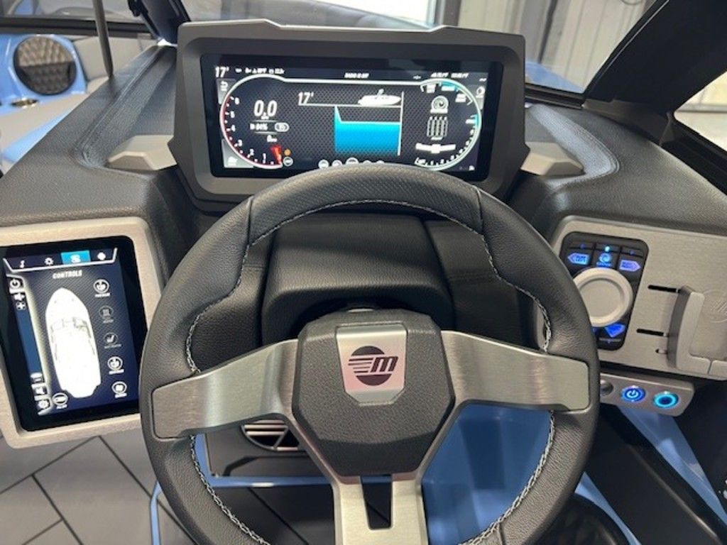 2024 Malibu Boats 23 LSV