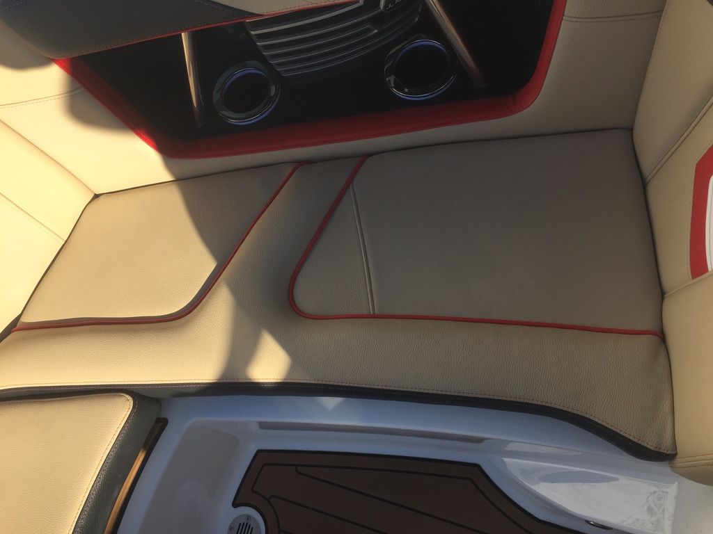 2019 Nautique Super Air Nautique G21