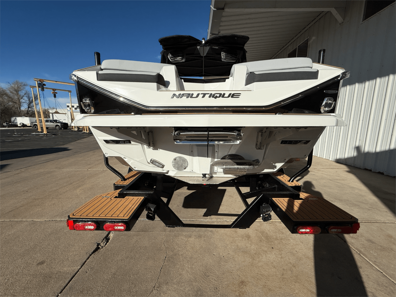 2025 Nautique G25