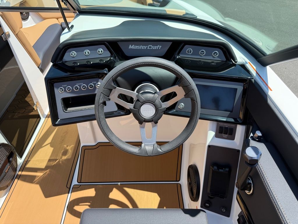2025 MasterCraft NXT22