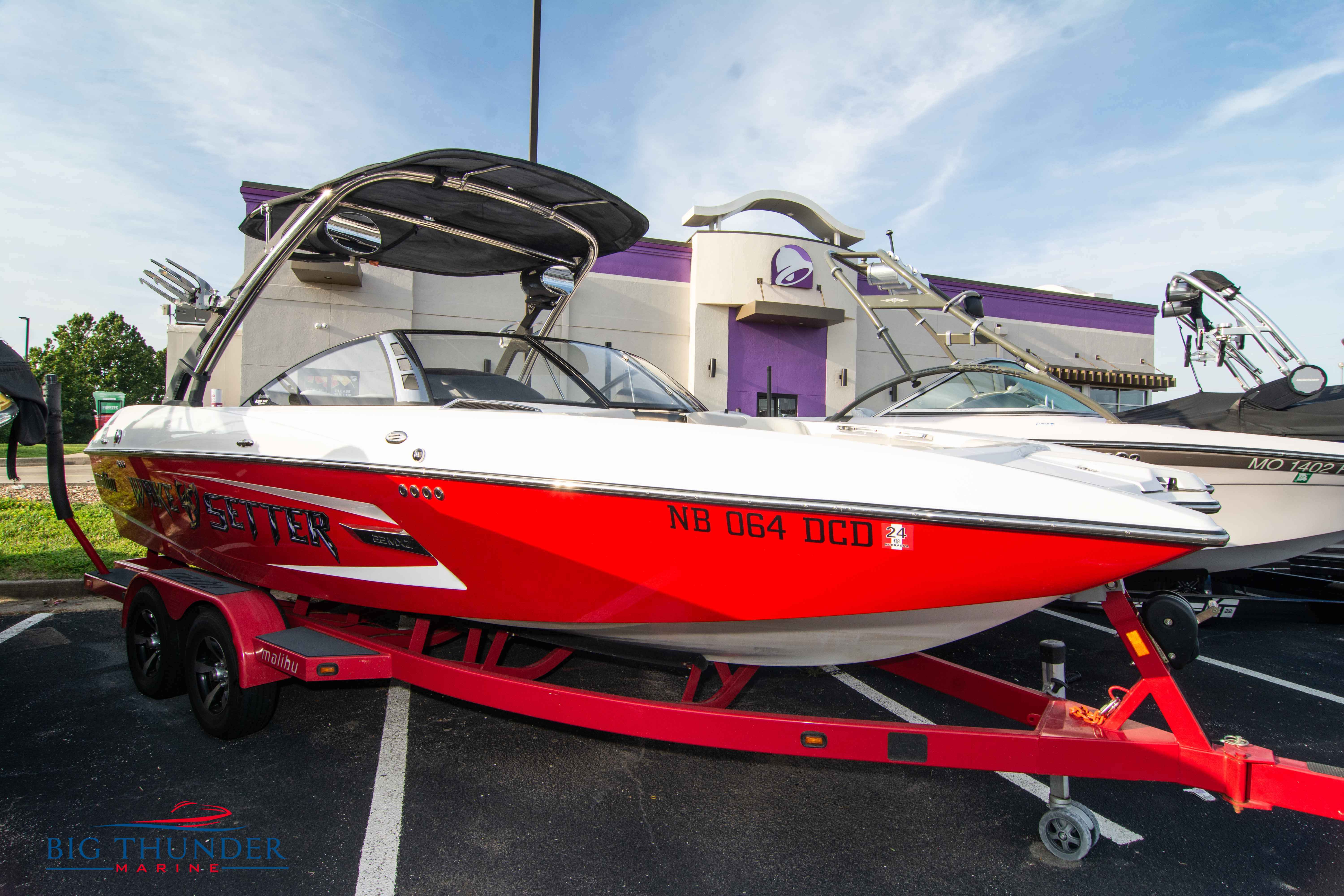 2013 Malibu Wakesetter 22 MXZ