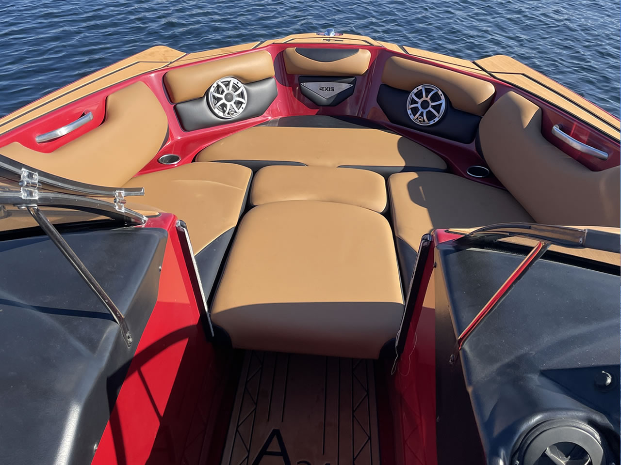 2015 Axis A24