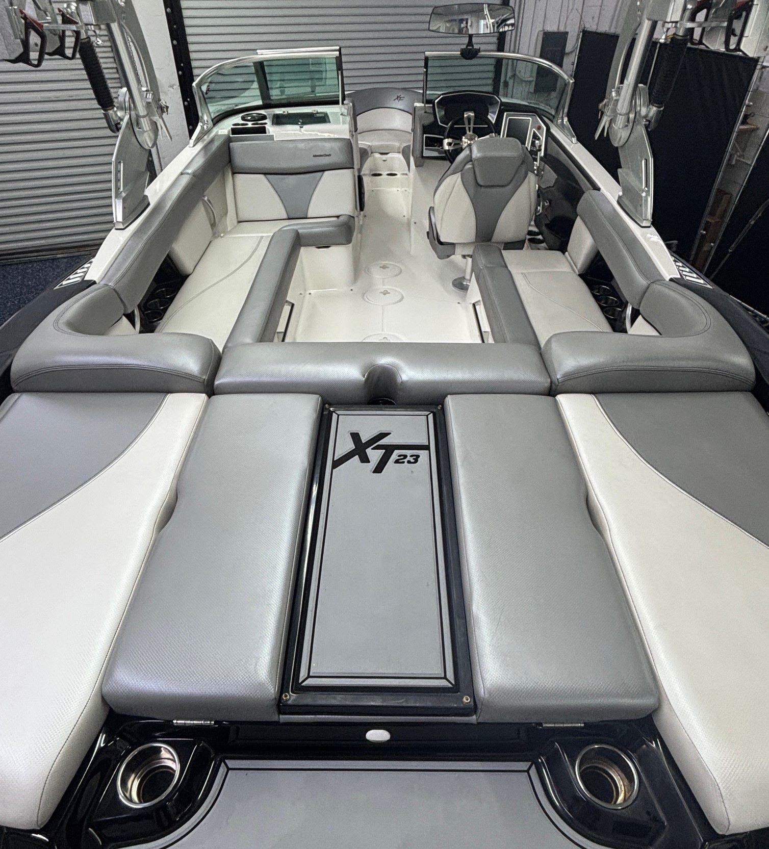2018 Mastercraft XT23