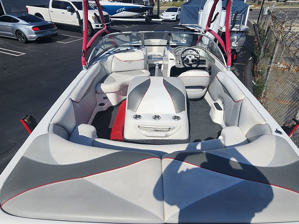 2005 Tige 21I
