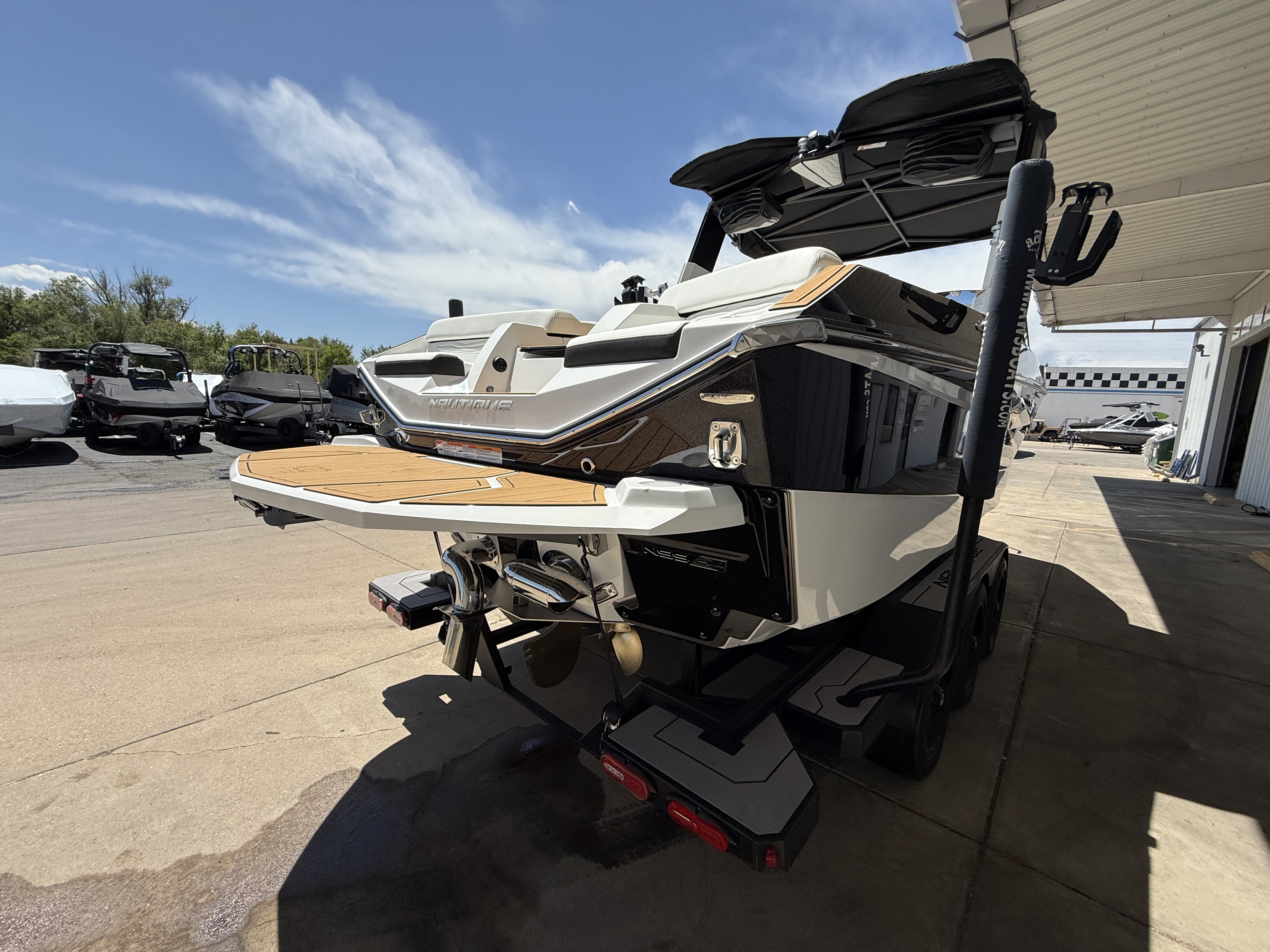 2025 G23 Nautique