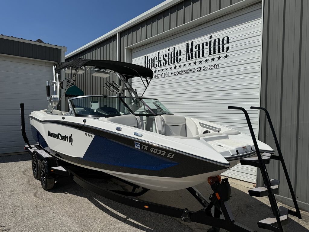 2018 MasterCraft X23 Icon