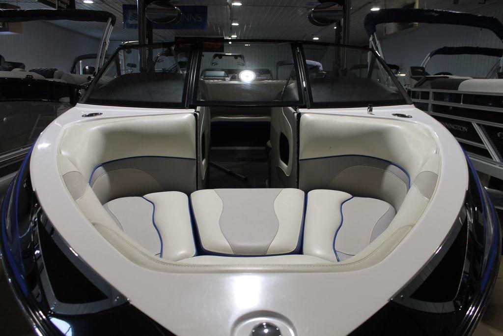 2012 Malibu Wakesetter VTX