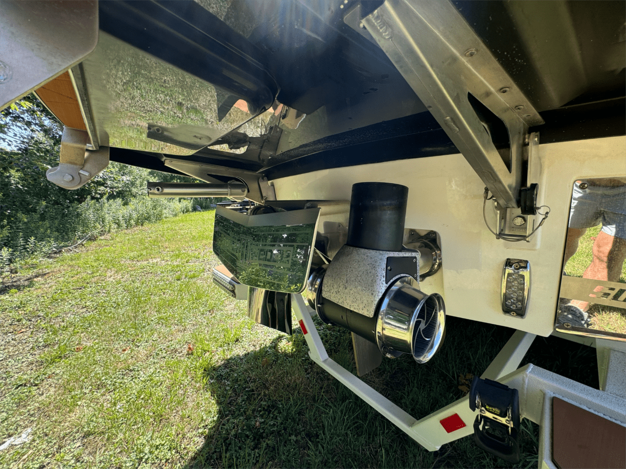 Malibu M240 &amp; Trailer – ONE Owner – LOW HOURS -Full Transferable Factory Warranty
