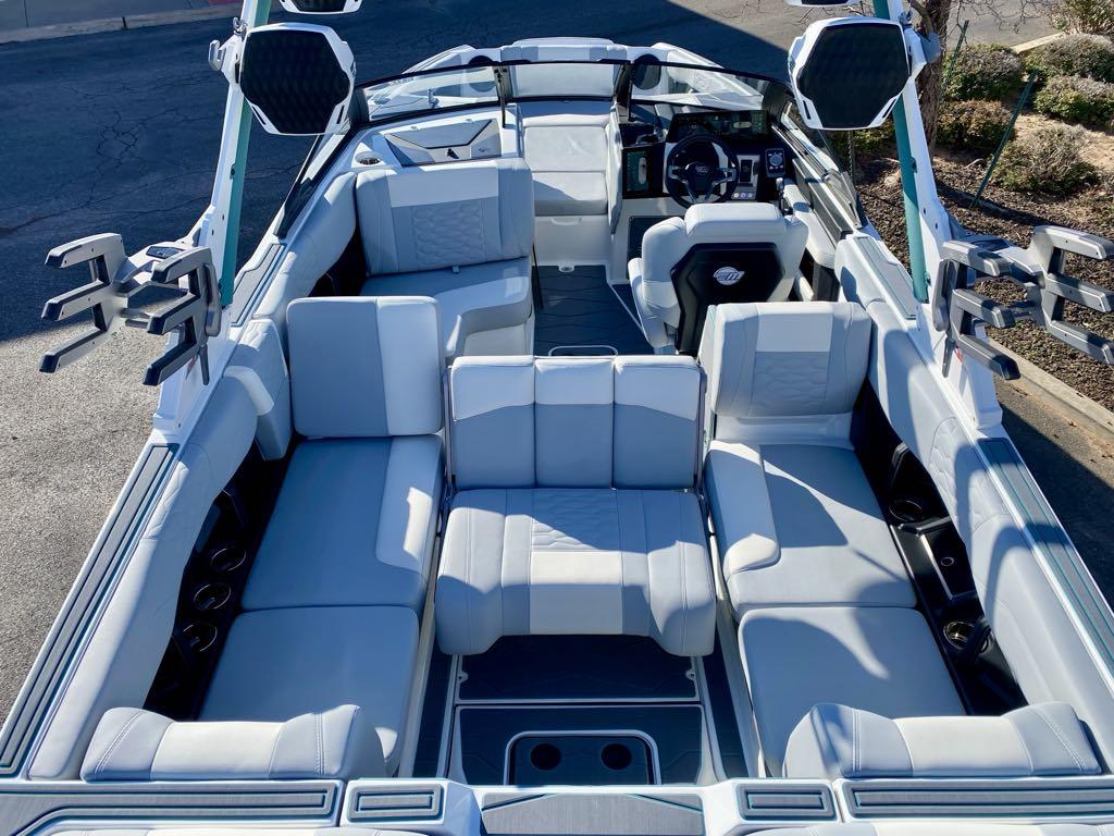 2025 Malibu Wakesetter 24 MXZ