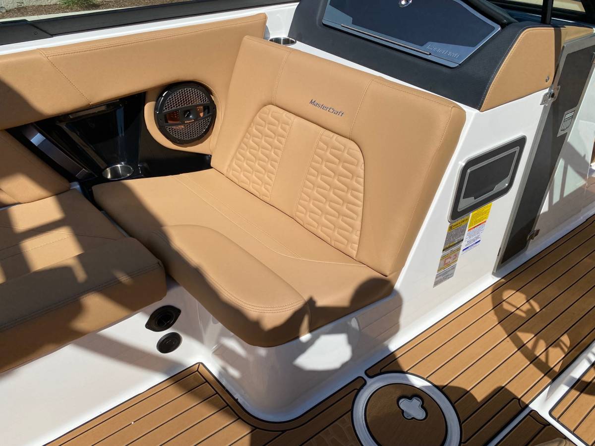 2024 MasterCraft X22